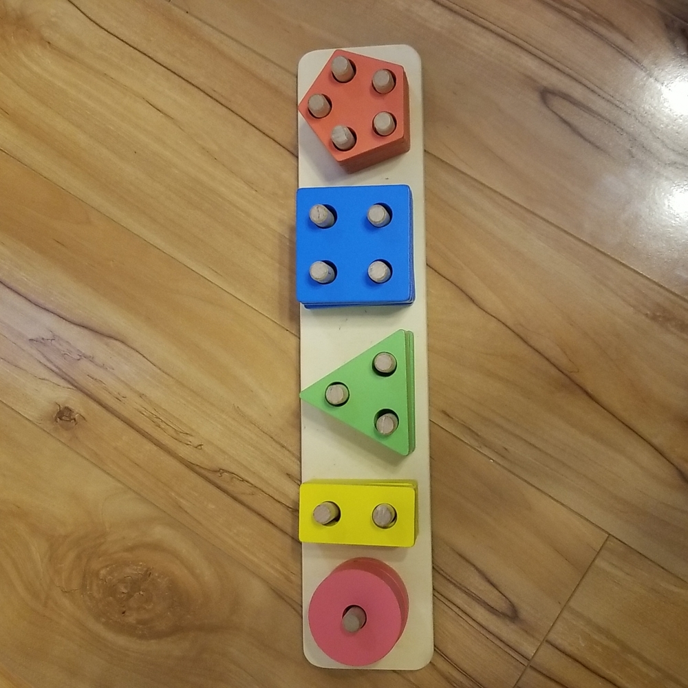 Wooden Peg Puzzle